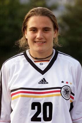 Nadine Angerer (Deutschland) im Porträt Fußball Damen Frauennationalmannschaft 2000, Frauen, Porträttermin, Vorstellung, Präsentation, Nationalteam Porträt Olympiakader