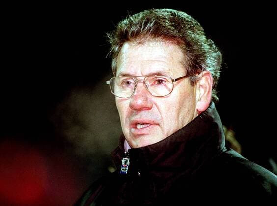 Trainer Eberhard Vogel (FCM) Fußball Herren DFB-Pokal 2000 2001, Pokalspiel, 1.FC Magdeburg Porträt Ernst-Grube-Stadion Magdeburg