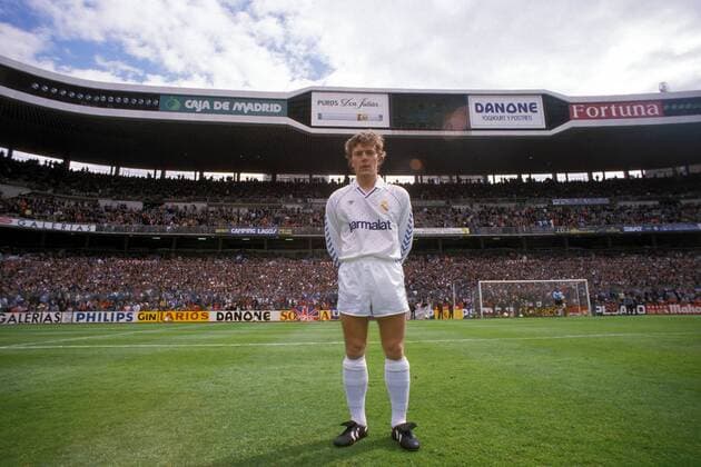 Emilio Butragueno (Real) im ausverkauften Estadio Santiago Bernabeu Fußball Herren Primera Division 1988 1989, 1. Spanische Liga, Real Madrid Totale Madrid Masse,