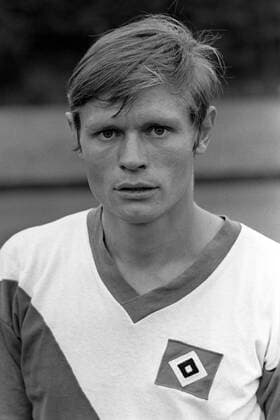 Peter Nogly (HSV) Fußball 1. BL Herren Saison 1970 1971, Hamburger SV, Vorstellung, Präsentation, Pressetermin, Porträttermin Porträt Hamburg