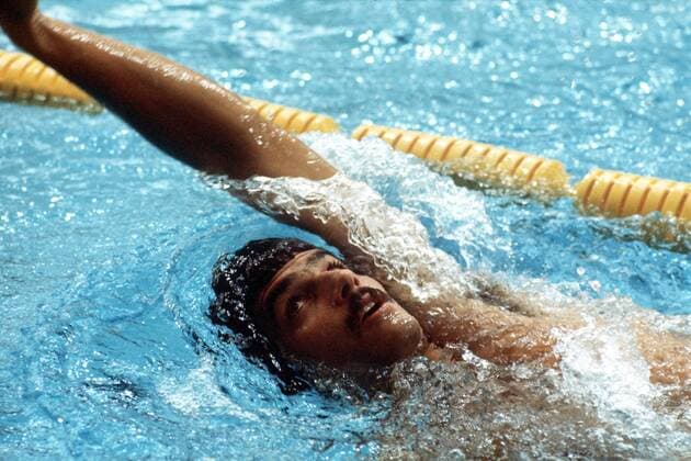 Mark Spitz (USA) - Rückenschwimmen Schwimmen OS Sommer Herren Olympische Spiele 1972, Sommerspiele, Olympia, Olympiade, Schwimmsport, Vdia Einzelbild München Dynamik,