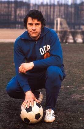 Eberhard Vogel (DDR) Fußball Herren Nationalmannschaft 1974, Nationalteam, Vorstellung, Präsentation, Pressetermin Einzelbild