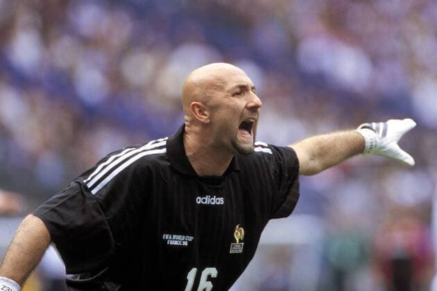 Torwart Fabien Barthez (Frankreich) gibt lautstark Anweisungen - (200504142023312) Fußball Länderspiel Herren WM 1998, Nationalmannschaft, Nationaltrikot, Viertelfinale Einzelbild Paris, St. Denis, Saint Ungeduld, Wut, Fußball Länderspiel Herren WM 1998, Nationalmannschaft, Nationaltrikot, Viertelfinale Einzelbild Paris, St. Denis, Saint Ungeduld, Wut,