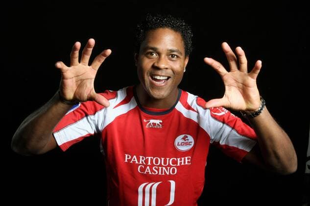 Patrick Kluivert (OSC Lille) - (pan23979) Fußball Herren Ligue 1 2007 2008, 1. Französische Liga, OSC Lille, LOSC, Fotoshooting, Fotostudio, Studioaufnahme Einzelbild Lille Freude Fußball Herren Ligue 1 2007 2008, 1. Französische Liga, OSC Lille, LOSC, Fotoshooting, Fotostudio, Studioaufnahme Einzelbild Lille Freude