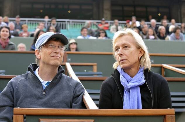 Microsoft Gründer Bill Gates (li.) und Martina Navratilova (beide USA) als Zuschauer bei den French Open 2009 -  (pan32398) Tennis Herren French Open 2009, Grand Slam, ATP Tour, Finale Gruppe Roland Garros Paris