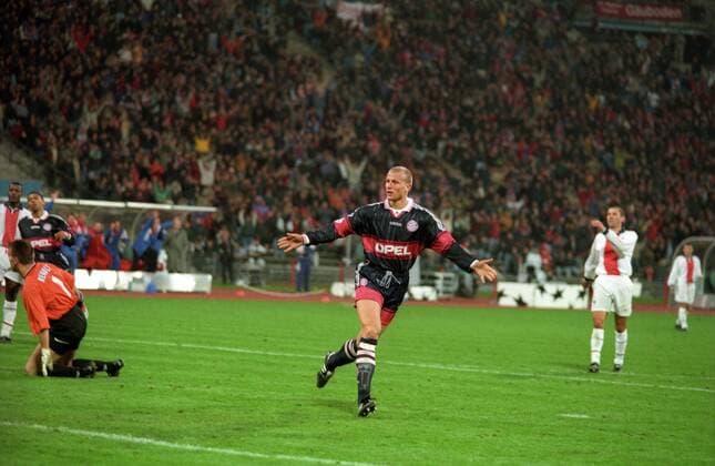 Carsten Jancker (Bayern) - Torjubel - DEUTSCHSPRACHIGE SPORTZEITSCHRIFTEN UND -ZEITUNGEN NUR NACH RÜCKSPRACHE Fußball EC 1 Herren DEUTSCHSPRACHIGE SPORTZEITSCHRIFTEN UND -ZEITUNGEN NUR NACH RÜCKSPRACHE, Champions League 1997 1998 Gruppe München Begeisterung, Freude,