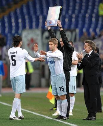 Thomas HITZLSPERGER (re.) ersetzt Stefano MAURI (Lazio) - Lazio Rom (hellblau) vs. AC Florenz (lila) - ANDREAXSTACCIOLI