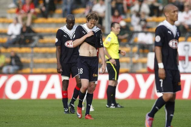 Valenciennes FC (rot) - Girondins de Bordeaux (schwarz), Enttäuschung Jaroslav Plasil - NxLeGouicxFep - 
