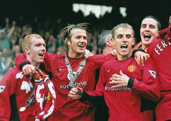 L-R - Paul Scholes, David Beckham, Phil Neville and John O Shea (all ManU) celebrate after winning the title - Manchester United at Goodison Park. Barclay card Premiership - 
