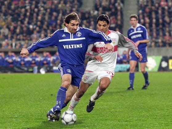 Fussball DFB-Pokal Halbfinale VFB Stuttgart - FC Schalke 04 Jiri NEMEC (Schalke,links) - Ion Viorel GANEA