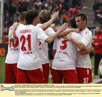 Deutschland, Fussball, 1.Bundesliga, 29. Spieltag, Saison 2011 2012,1. FC Köln vs Werder Bremen, 07.04.2012, Rheinenergiestadion Köln, Lukas Podolski, Pedro Geromel, Martin Lanig, Ammar Jemal, Christian Clemens, Torjubeln
