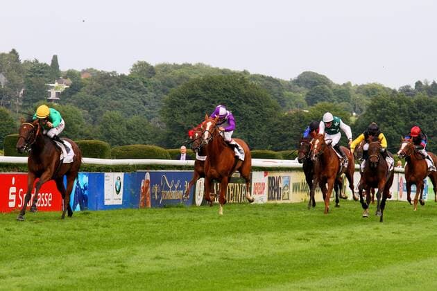 05.08.2012, Duesseldorf, Nordrhein-Westfalen, GER - Salomina mit Filip Minarik gewinnt den Preis der Diana. Galopprennbahn Duesseldorf-Grafenberg. (Pferd, Jockey, Salomina, Minarik, Sieg, Ziel, Zielankunft, Düsseldorf) 949S050812DUESSELDORF