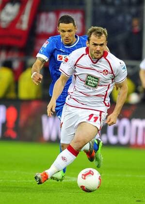 Deutschland - Fussball-Bundesliga - Relegation - 23.052013 Rhein-Neckar-Arena Sinsheim TSG 1899 Hoffenheim (1899) - 1. FC Kaiserslautern (FCK) Erwin Jimmy HOFFER (re, FCK) versucht Sejad SALIHOVIC (1899) abzuhängen. Sport