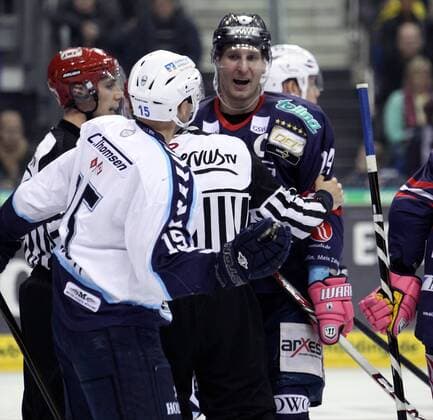 18.10.2013, O2-World, Berlin, GER, 1.DEL, Eisbären Berlin vs Hamburg Freezers, im Bild Andre Rankel (Eisbären Berlin)