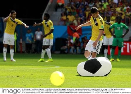 James Rodriguez during valid match for Group C of the World Cup 2014 between Colombia x Ivory Coast held at the National Mane Garrincha Stadium in Brasilia. 6.19.2014. x(3485)xBetoxBarata Fotoarenax  (24694)