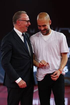 14.05.2016, Fussball 1.Bundesliga 2015 2016, 34.Spieltag, FC Bayern München feiert die Meisterschaft im Postpalast mit einem Gala-Abend mit der ganzen Mannschaft. v.li: Vorstandsvorsitzender Karl-Heinz Rummenigge (FC Bayern München) und Trainer Pep Guardiola (FC Bayern München).  xpoolx