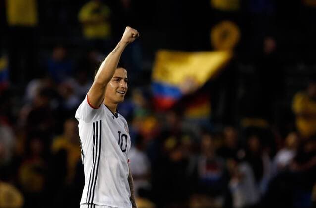 Copa America, Kolumbien - Paraguay Colombia s James Rodriguez celebrates his 2-0 goal before Paraguay during the Copa America Centenario Group A match at the Rose Bowl stadium in Pasadena, California, United States, 7 June 2016. COLOMBIA VS PARAGUAY !ACHTUNG: NUR REDAKTIONELLE NUTZUNG!  SCL019 20160608-636009597937176377