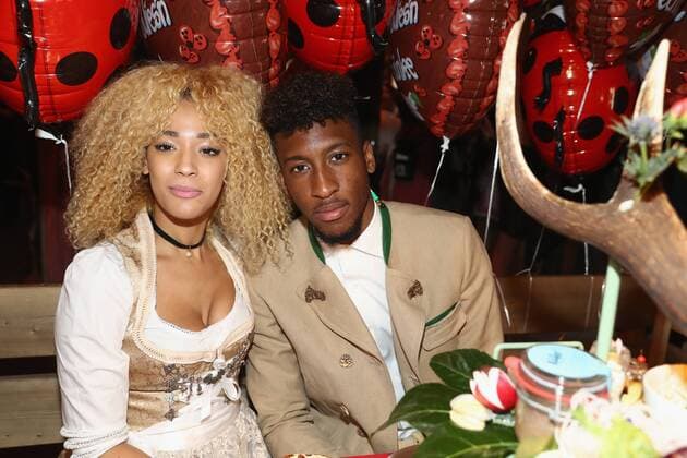 Kingsley COMAN (Bayern Muenchen) mit Freundin Sephora. Fussball FC Bayern Muenchen, traditioneller Oktoberfestbesuch in der Kaefer Schenke, am 02.10.2016 in Muenchen Deutschland.