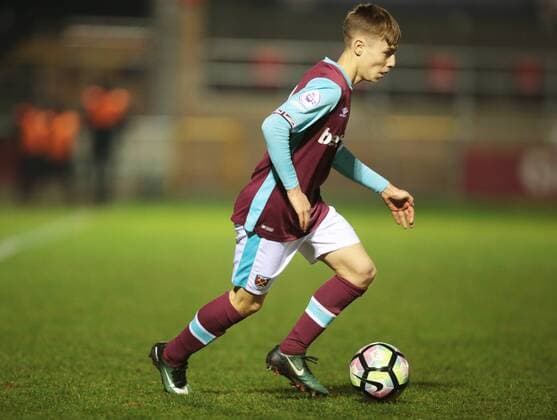December 12, 2016 - London, United Kingdom - Dan Kemp of West Ham UnitedU23s.during Premier League 2 match between West Ham United Under 23s against Swansea CityUnder 23s at Chigwell Construction Stadium Dagenham Britain on 12th Dec 2016. West Ham United U23 v Swansea City U23 - Premier League 2  - ZUMAn230 20161212_zaa_n230_348