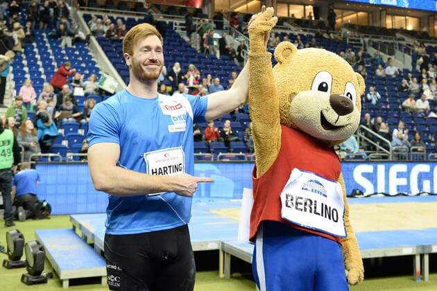 Bilder des Tages - SPORT ISTAF Indoor 2017, DIskuswurf Männer, Christoph Harting (Deutschland) wird Sieger beim ISTAF Indoor 2017,