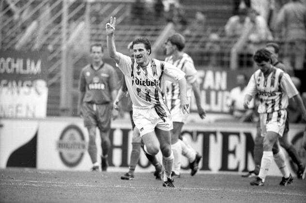 Torschütze Thomas Kastenmaier (Borussia Mönchengladbach) jubelt im Spiel gegen den VfL Bochum