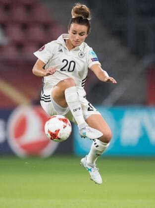 Lina Magull (GER) Vorrunde: Russland - Deutschland in Utrecht am 25.07.2017. UEFA Fussball Frauen Europameisterschaft 2017 in den Niederlanden,