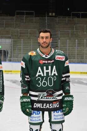 Trevor Parkes 84 (Augsburger Panther) beim Mannschaftsfoto der Augsburger Panther in der ersten Deutschen Eishockey Liga DEL der Herren in der Saison 2017 2018 am 03.08.2017 Augsburg Copyright: xThomasxHiermayerx Eibner-Pressefotox EP_thr