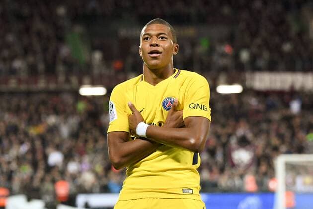 Themen der Woche - SPORT Bilder des Tages - SPORT Fußball, SC Metz - Paris St. Germain 29 KYLIAN MBAPPE (psg) - JOIE FOOTBALL : Metz vs Paris SG - Ligue 1 Conforama - 08 09 2017 AnthonyBIBARD FEP Panoramic 
