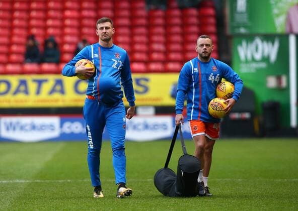 December 23, 2017 - London, United Kingdom - L-R Blackpool s Scott Quigley and Blackpool s Jay Spearing.during Sky Bet League One match between Charlton Athletic against Blackpool at The Valley Stadium London on 23 Dec 2017 Charlton Athletic v Blackpool - Sky Bet League One  - ZUMAn230 20171223_zaa_n230_515 Copyright: xKieranxGalvinx