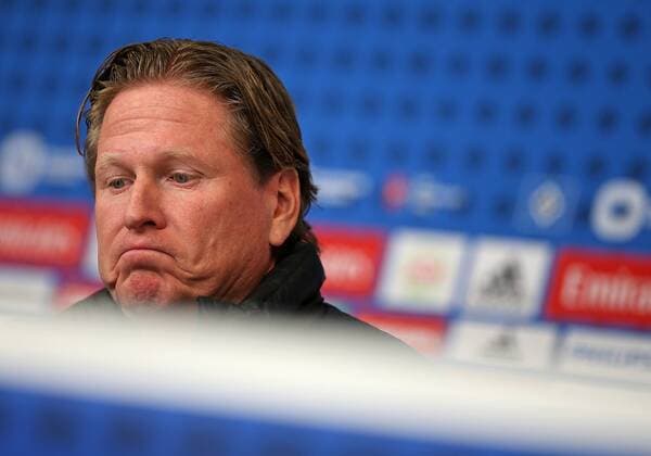 20 01 2018 Soccer 1 League 2017 2018-19 match day Hamburger SV 1 FC Cologne in the people s Park Stadium Hamburg coach Markus Gisdol Hamburg at the press conference after the game