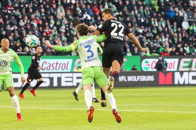 Timothy Chandler Eintracht Frankfurt against Paul Verhaegh VfL Wolfsburg 1 football Bundesliga season 2017 2018 VfL Wolfsburg vs Eintracht Frankfurt in the Volkswagen Arena in Wolfsburg Germany football man men 20 01 2018