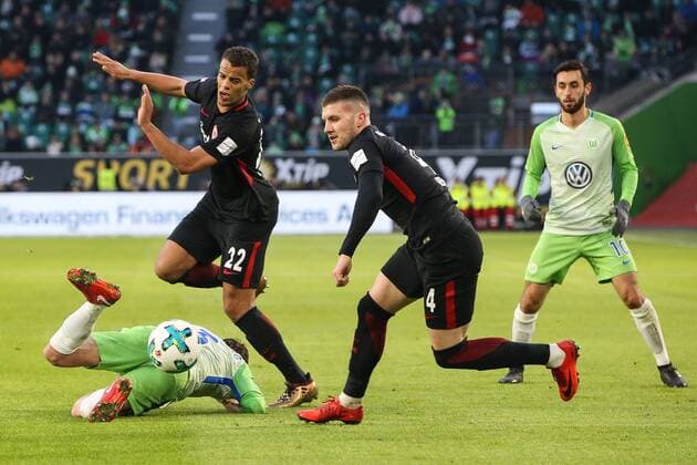 Timothy Chandler Eintracht Frankfurt and Ante Rebic re against Paul Verhaegh VfL Wolfsburg 1 football Bundesliga season 2017 2018 VfL Wolfsburg vs Eintracht Frankfurt in the Volkswagen Arena in Wolfsburg Germany football man men 20 01 2018