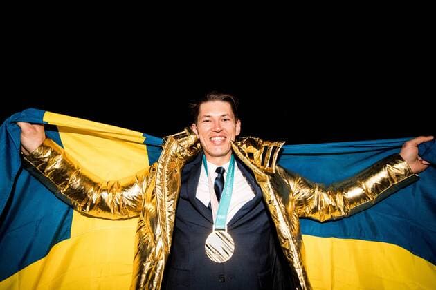 180222 Alpine skiing Other Myhrer of Sweden poses with his gold medal after his win in slalom during day thirteen of the 2018 Winter Olympics on February 22, 2018 in Pyeongchang Photo Petter Arvidson BILDBYRAN Code PA 91994  Copyright: PETTERxARVIDSON BB180222PA120