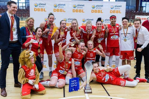 Winner photo Winner First place gold medal gold medal TSV 1880 Wasserburg Basketball DBBL Cup FinalFour TSV 1880 Wasserburg Rutronik Stars Keltern xprx