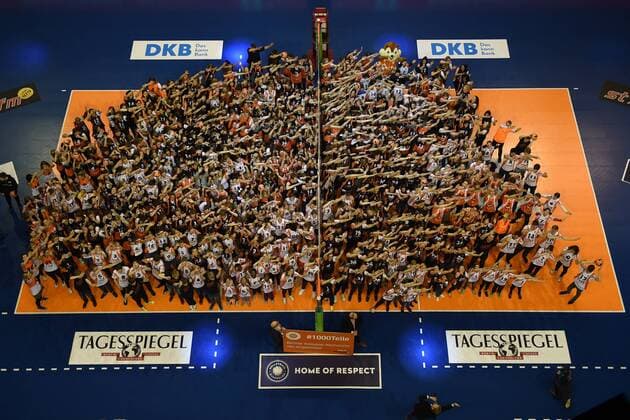 Volleyball mens season 2017 18 1 Bundesliga playoffs Quarter-final first leg BR Volleys SVG Lüneburg Big Picture Berlin volleyball newcomers receive new jerseys from the BR Volleys 28 03 18 Copyright: xMichaelxHundtx xMatthiasxKochx