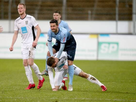 David Brig SSV Ulm 1846 Edwin Schwarz SV Stuttgarter Kickers SV Stuttgarter Kickers VS SSV Ulm 1846 Soccer GER Regionalliga Southwest 2017 2018 28 03 2018 Stuttgart Copyright: xLangerx xEibner-Pressefotox EP_HLR