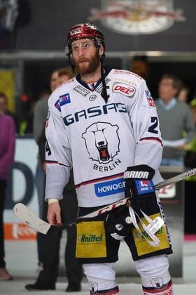Ice Hockey Men DEL Season 2017 18 Finals for the German Championship 7 Finals Red Bull Munich Eisbären Berlin Disappointment after the defeat at Andre Rankel No. 24 Eisbären Berlin 26 04 18 Copyright: xMichaelxHundtx xMatthiasxKochx