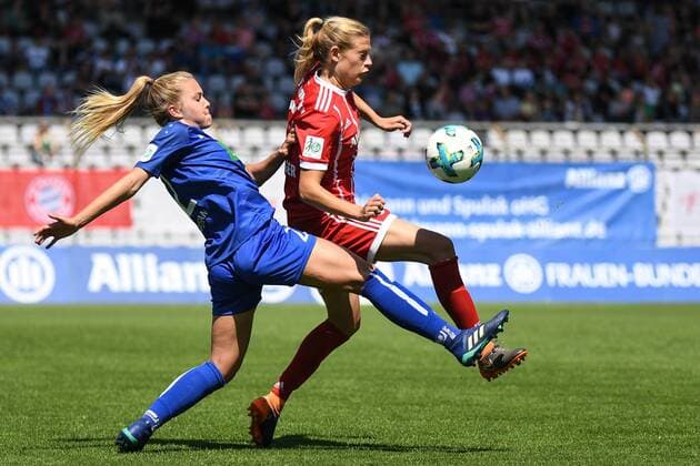 Nina Ehegötz Nina Ehegoetz Potsdam 22 Carina Wenninger Bayern Munich FCB 19 in duel Duel tackle Dynamics Action Action Football Allianz Women Bundesliga FC Bayern Munich 1 FFC Turbine Potsdam xslx