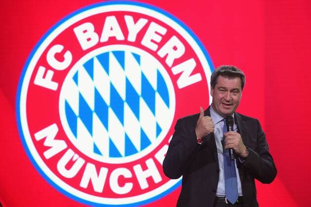 Markus SOEDER Bavarian State Premier next to FCB Logo Championship Party at Nockerberg Sponsor Paulaner FC BAVARIA MUENCHEN VFB STUTTGART 1 4 Soccer 1 Bundesliga Muenchen am 12 05 2018 34 Gameday League Season 2017 2018 1 League 1 Bundesliga FCB 28 Championship