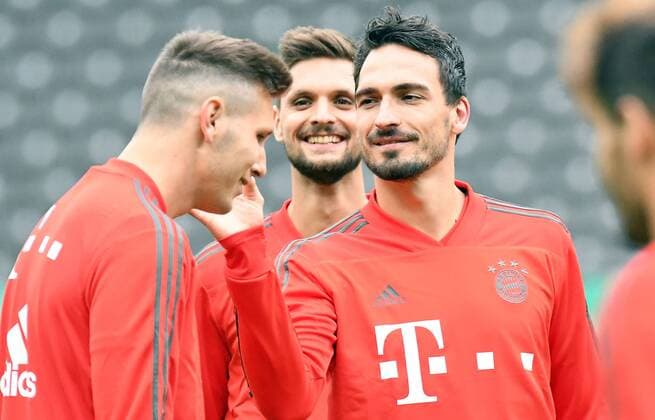 18 05 2018 xpsx DFB Cup Final Eintracht Frankfurt FC Bayern Munich Press Conference and Training emspor v l Niklas Süle FC Bayern Munich Mats Hummels FC Bayern Munich Berlin