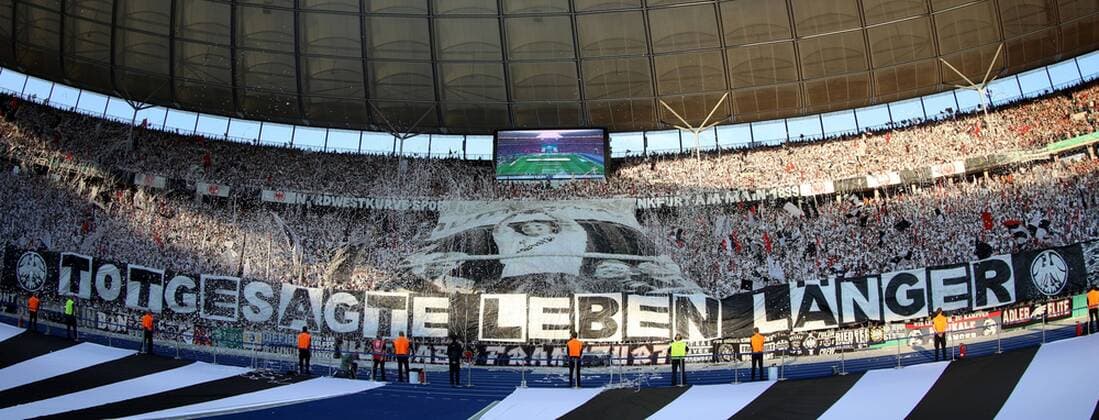 Germany Berlin Olympic Stadium Berlin 19 05 2018 Football DFB Pokal Final FC Bayern Muenchen Eintracht Frankfurt Image Choreo Frankfurter Fans Totgesagte live longer Copyright: HMBxMedia xHeikoxBecker