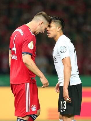 Niklas Suele Bayern Munich 4 Carlos Salcedo Eintracht Frankfurt 13 head to head FC Bayern Munich vs Eintracht Frankfurt DFB Pokal Final Football 19 05 2018 FC Bayern Munich vs Eintracht Frankfurt DFB Pokal Final Football 19 05 2018 Berlin Copyright: xLanger Eibner-Pressefotox EP_HLR