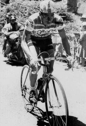 SPECIAL LAATSTE NIEUWS BRU100 - - PARIS, FRANCE: FILE PICTURE dated July 1976 showing Belgian cyclist Lucien Van Impe in action during the stage from Hautes Pyrenees Saint Gaudens to Saint Lary Soulan. Lucien Van Impe won the Tour de France 1976. PHOTO AFP  x600721x