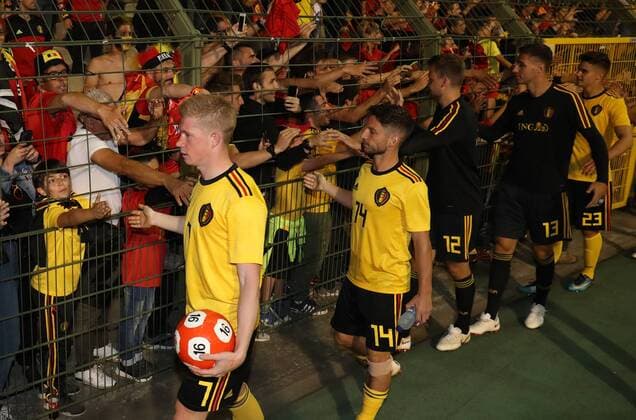 Belgium s Kevin De Bruyne and Belgium s Dries Mertens pictured after a friendly soccer game between Belgian national team Nationalteam The Red Devils and Costa Rica, Monday 11 June 2018, in Brussels. Both teams prepare the upcoming FIFA World Cup WM Weltmeisterschaft Fussball 2018 in Russia. VIRGINIExLEFOUR  x05362376x