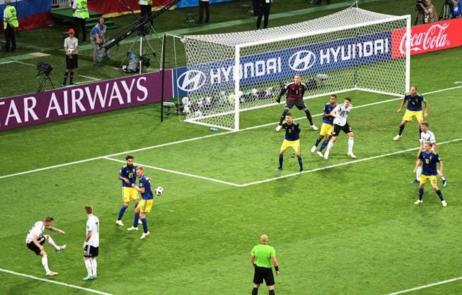 Soccer Men Season 2017 18 World Cup in Russia Group F 2 Gameday Sochi Olympiasto Germany Sweden Toni Kroos far left Germany scores the 2 1 goal against goalkeeper Robin Olsen No. 1 Sweden 23 06 2018 Copyright: xMatthiasxKochx