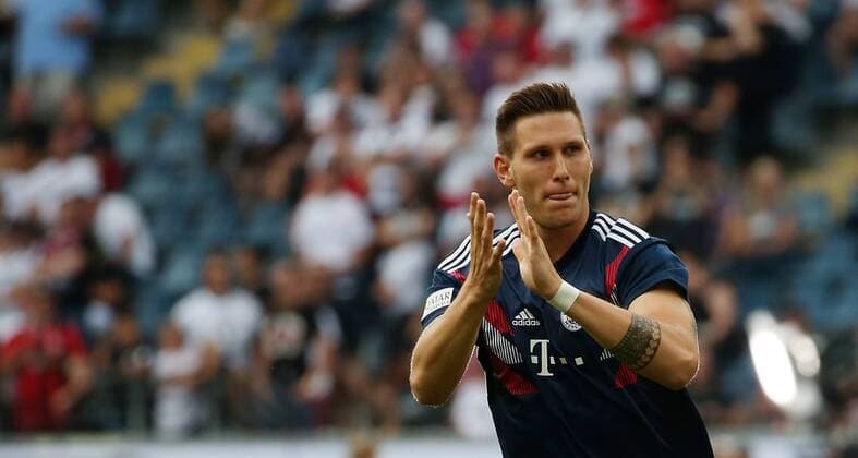 Niklas SUELE SÜLE 4 Bayern Muenchen DFL Supercup Eintracht Frankfurt Bayern Munich on 12 08 2018 in the Commerzbank Arena Frankfurt xmdx In accordance with the requirements of the DFL German Football League it is prohibited in the stadium and or by the game made photos in the form of sequence images and or video-like photo galleries to be exploited or recycled DFL regulations prohibit any use of photographs as image sequences and or quasi video Eintracht Frankfurt FC Bayern Muenchen