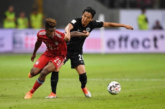FOOTBALL 1 BUNDESLIGA SEASON 2018 2019 SUPERCUP FINAL Eintracht Frankfurt FC Bayern Munich 12 08 2018 Kingsley Coman li FC Bayern Munich vs. Makoto Hasebe re Eintracht Frankfurt DFL regulations prohibit any use of images as image sequences and or quasi video