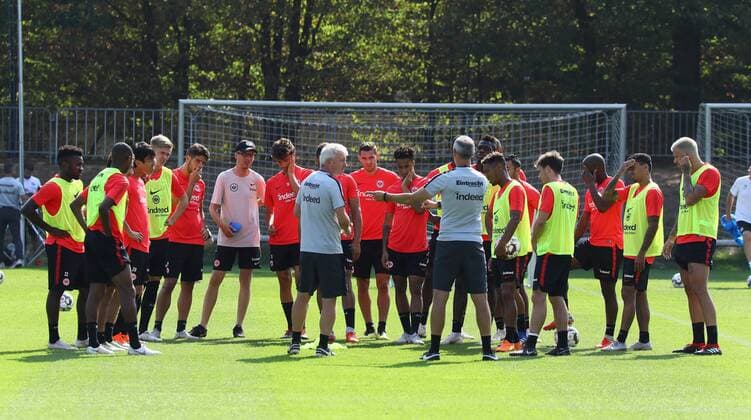 Coach Adi Hütter Eintracht Frankfurt at his speech 05 09 2018 Eintracht Frankfurt Training Commerzbank Arena DISCLAIMER DFL regulations prohibit any use of images as image sequences or quasi video