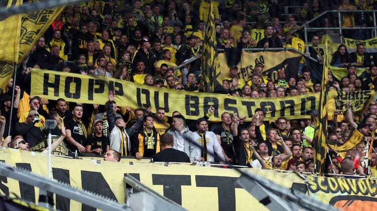 TSG 1899 Hoffenheim Borussia Dortmund Germany Sinsheim 22 09 2018 Soccer Bundesliga Season 2018 2019 4 Day TSG 1899 Hoffenheim Borussia Dortmund Fans with Dietmar Hopp DFL REGULATIONS PROHIBIT ANY USE OF PHOTOGRAPH AS IMAGE SEQUENCES AND OR QUASI VIDEO