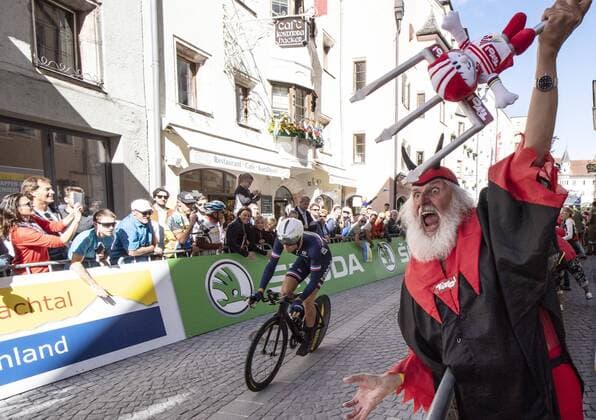 26 09 2018 Innsbruck AUT UCI Road Cycling World Cup 2018 Individual Time Trial Elite Men from Rattenberg to Innsbruck 54 2 km picture Radsport Teufel Didi Senft GER cyclists devil Didi Senft of Germany during the individual time trial from Rattenberg to Innsbruck 54 2 km from the UCI Road World Championships 2018 Innsbruck Austria on 2018 09 26 Innsbruck  EX_REI